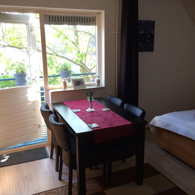 Bed And Breakfast フリシンゲン エクステリア 写真